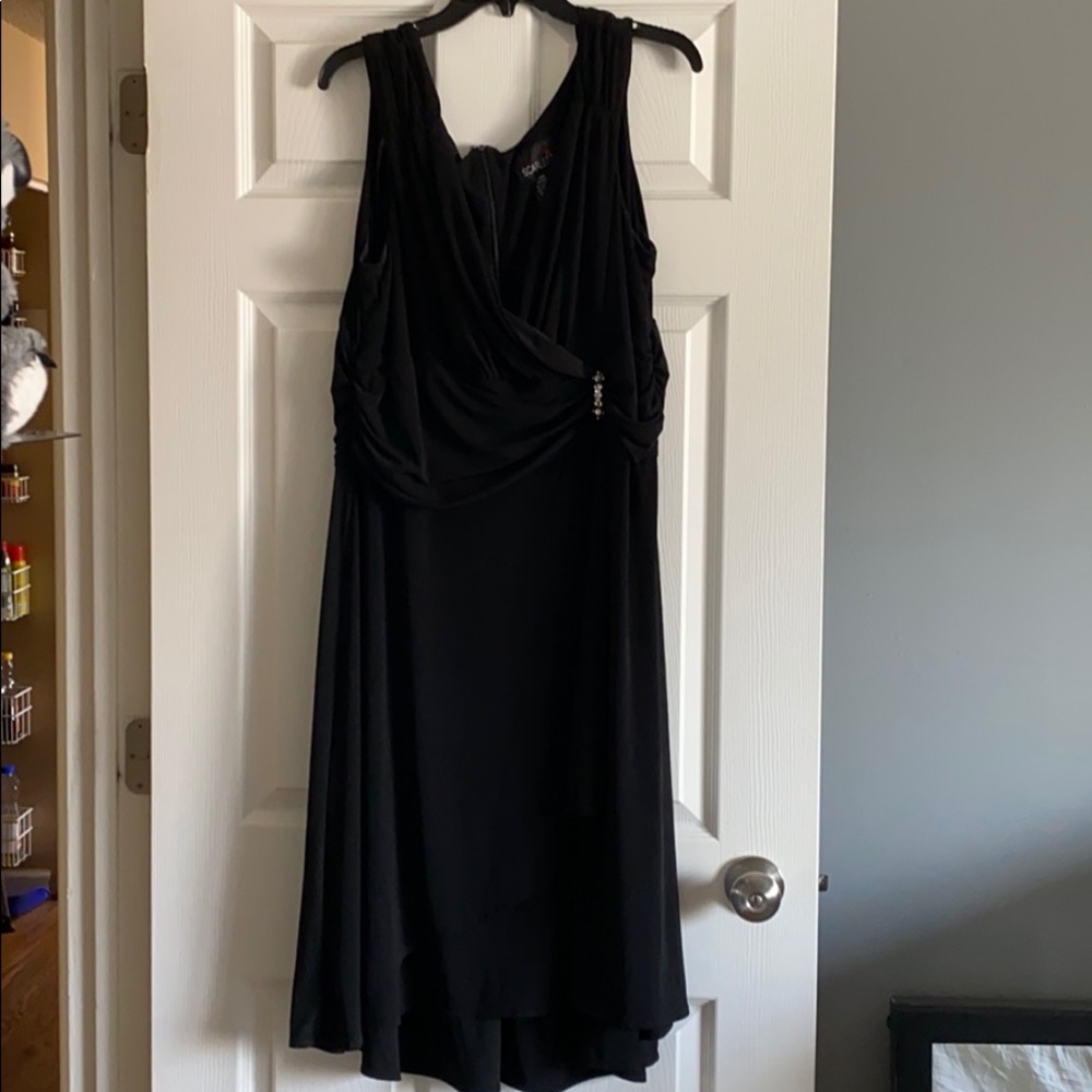Sleeveless black dress